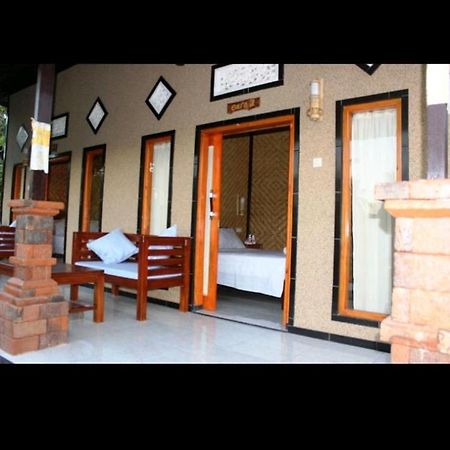 Gara Menjangan Homestay Banyuwedang Bagian luar foto